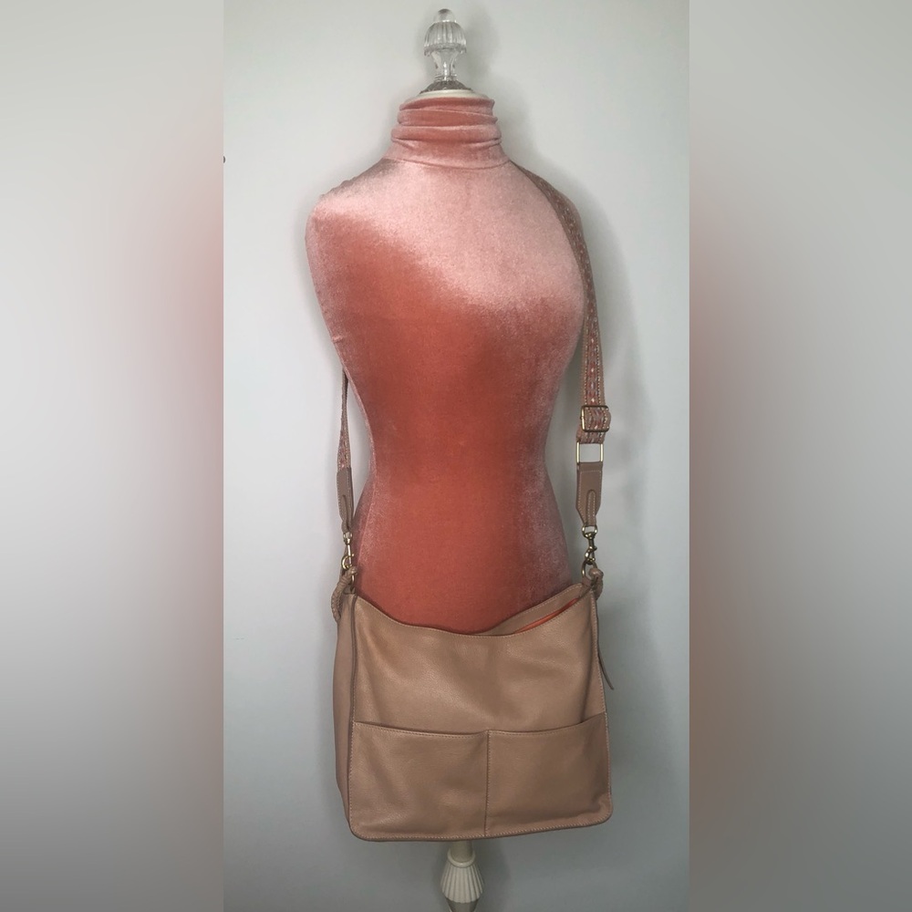 Lucky Brand Leather Guitar strap Crossbody Shoulder purse bag Tan